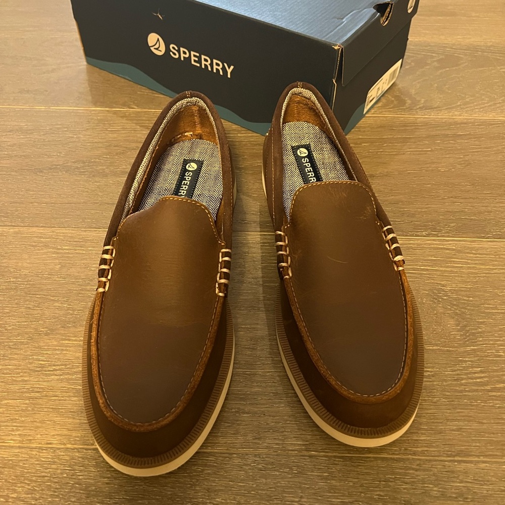 Sperry Men's Authentic Original Double Sole Venetian Loafer size 10 NEW